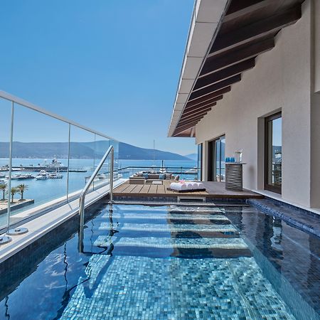 Regent Porto Montenegro Teodo Esterno foto The Westin Split