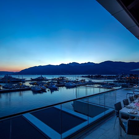 Regent Porto Montenegro Teodo Esterno foto View from the hotel