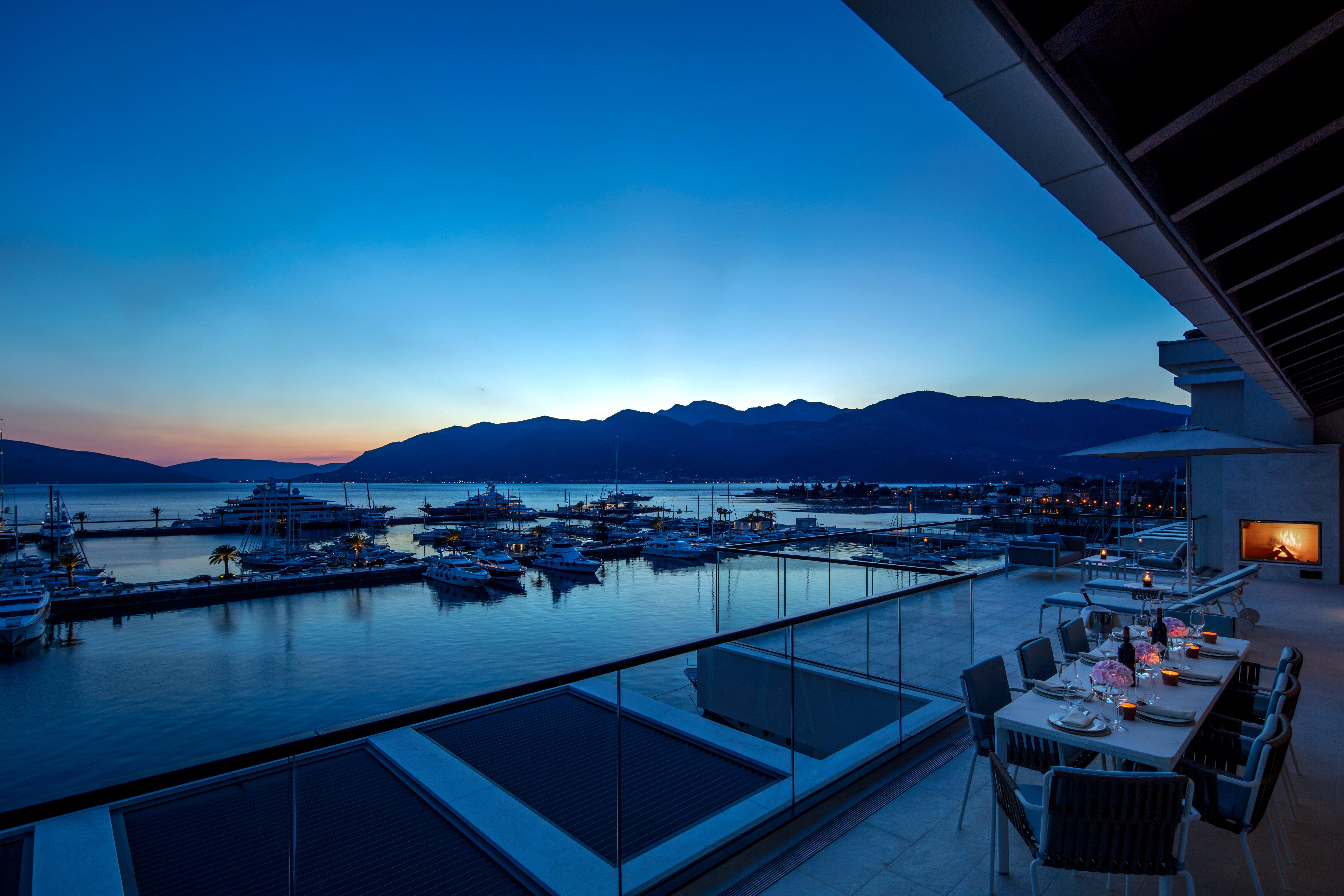 Regent Porto Montenegro Teodo Esterno foto View from the hotel