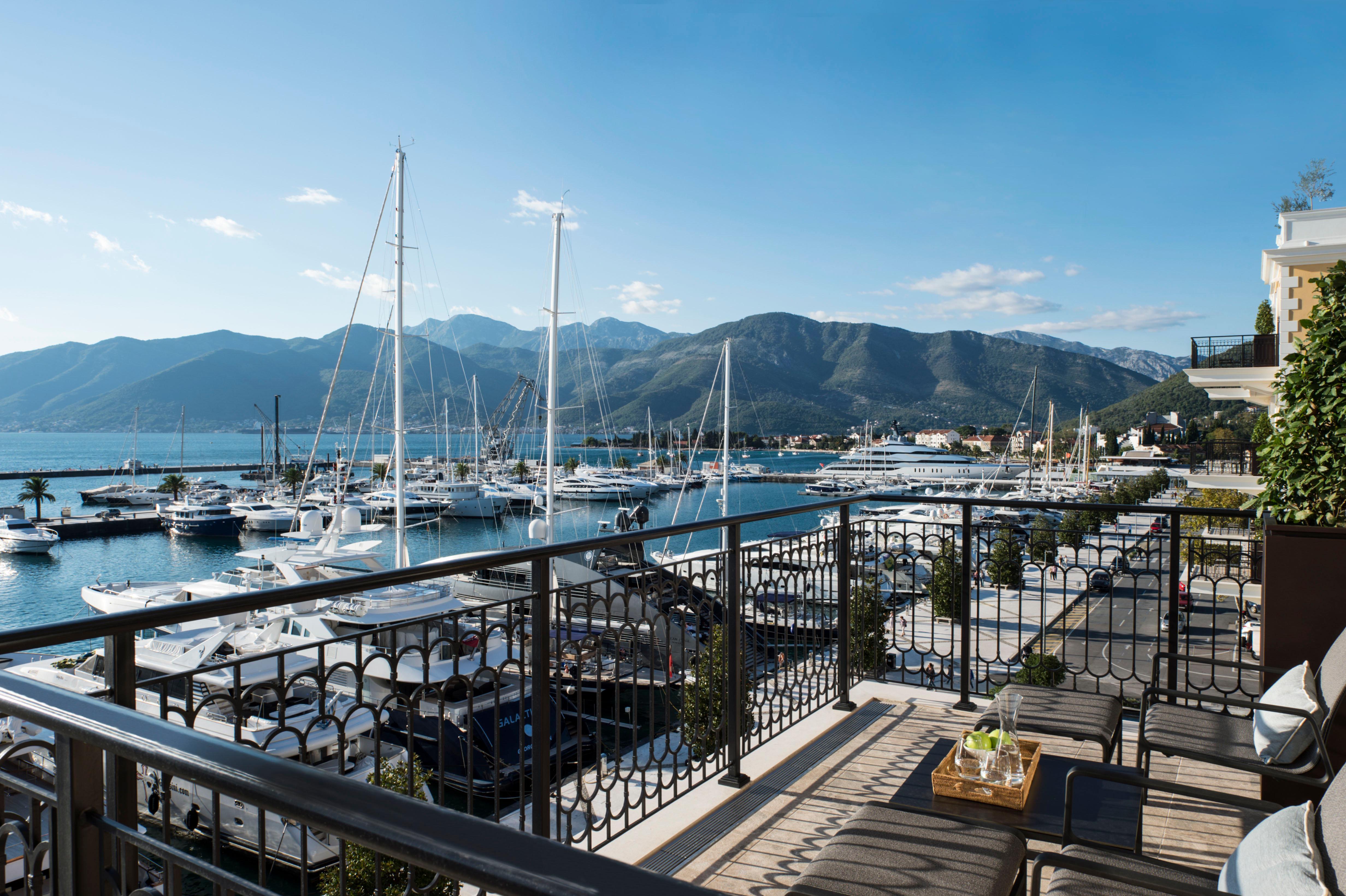 Regent Porto Montenegro Teodo Esterno foto View of the port of Portoheli