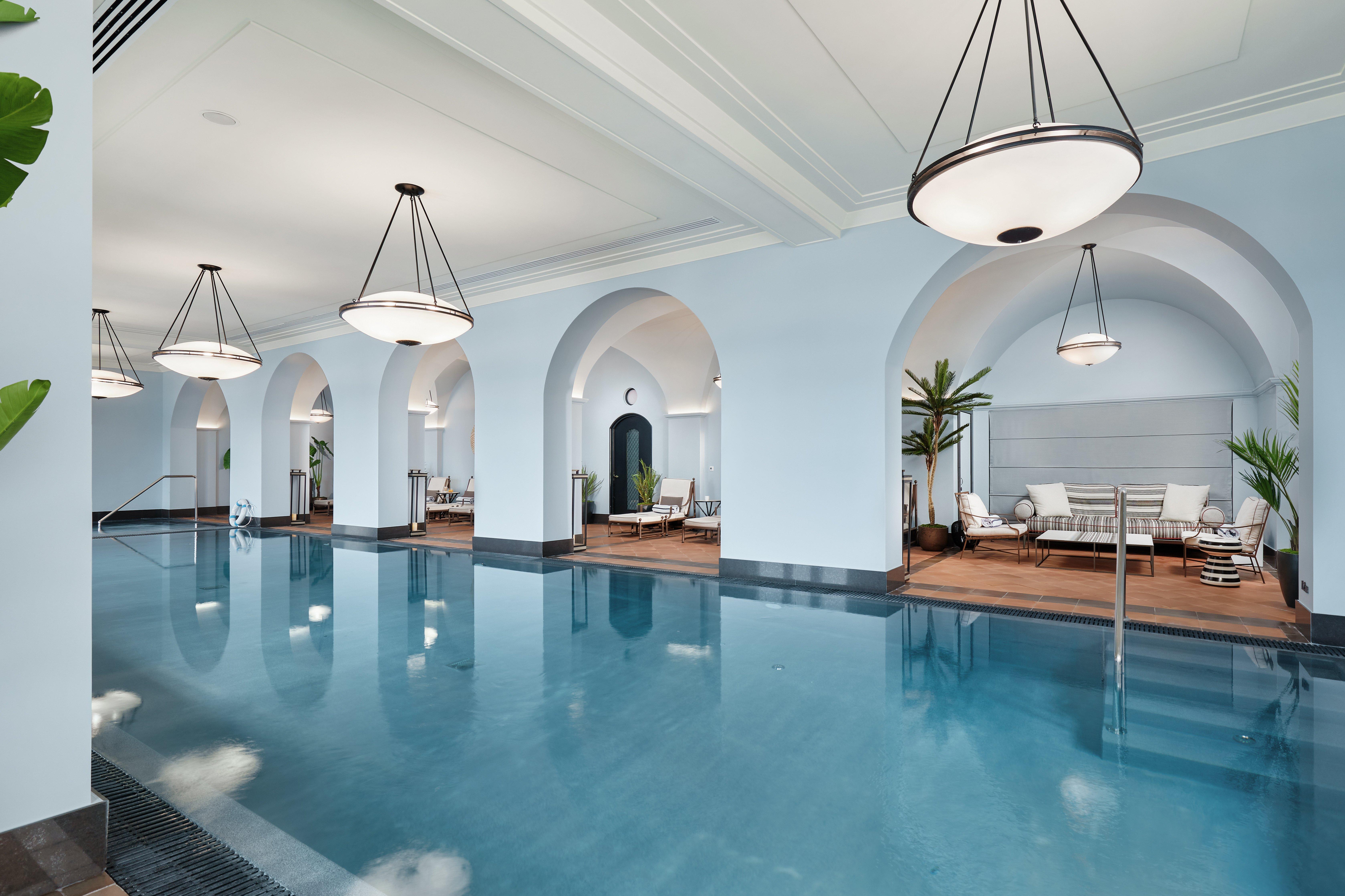 Regent Porto Montenegro Teodo Esterno foto The pool at The Connaught