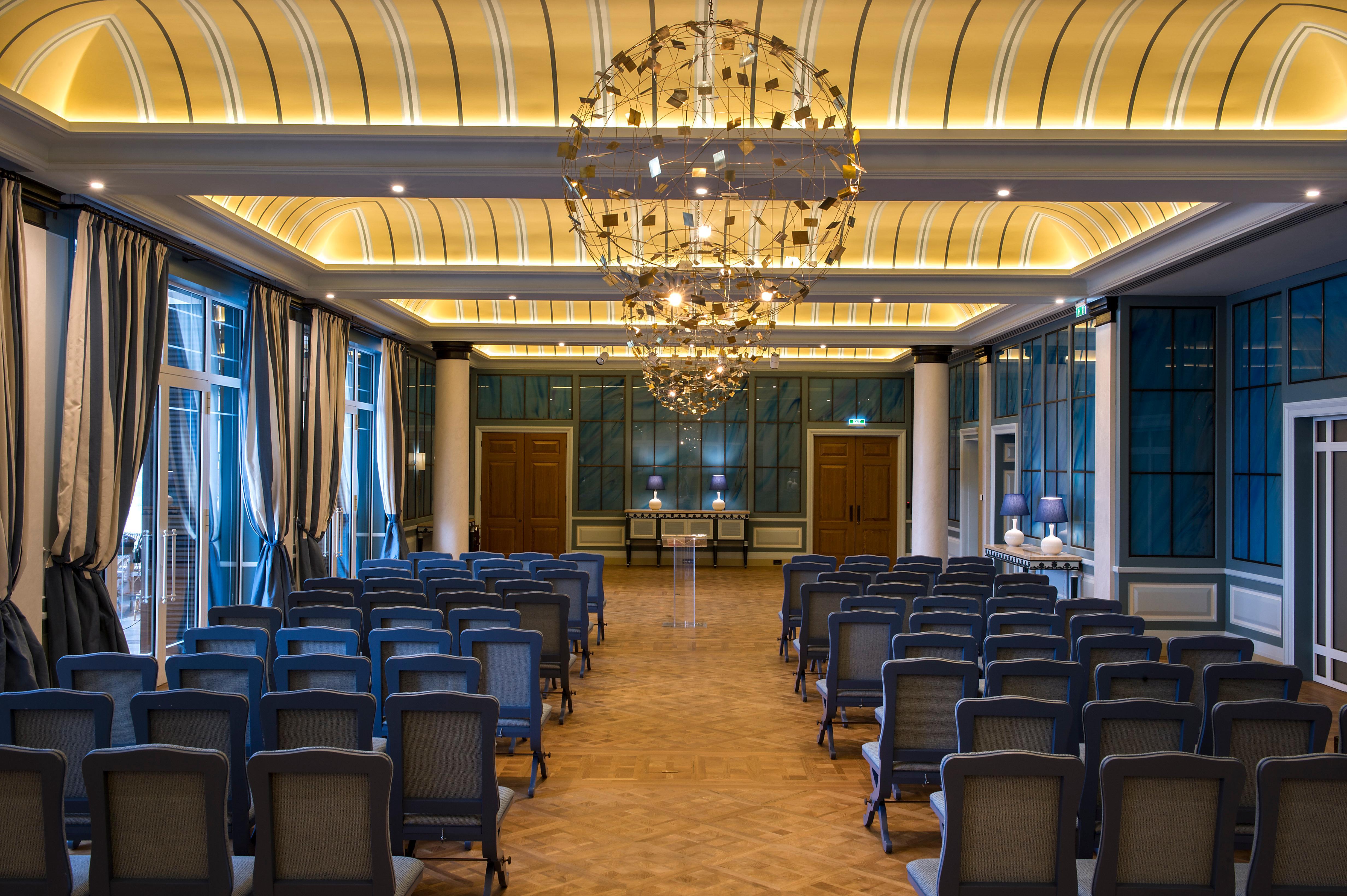 Regent Porto Montenegro Teodo Esterno foto The interior of the German Academy of Sciences