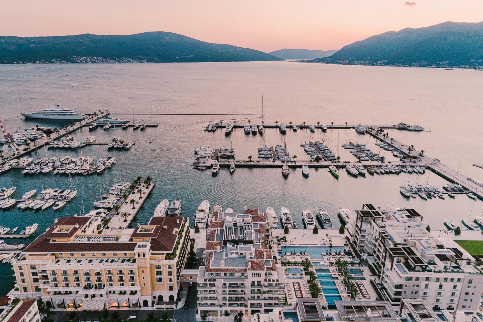 Regent Porto Montenegro Teodo Esterno foto Port of Tivat